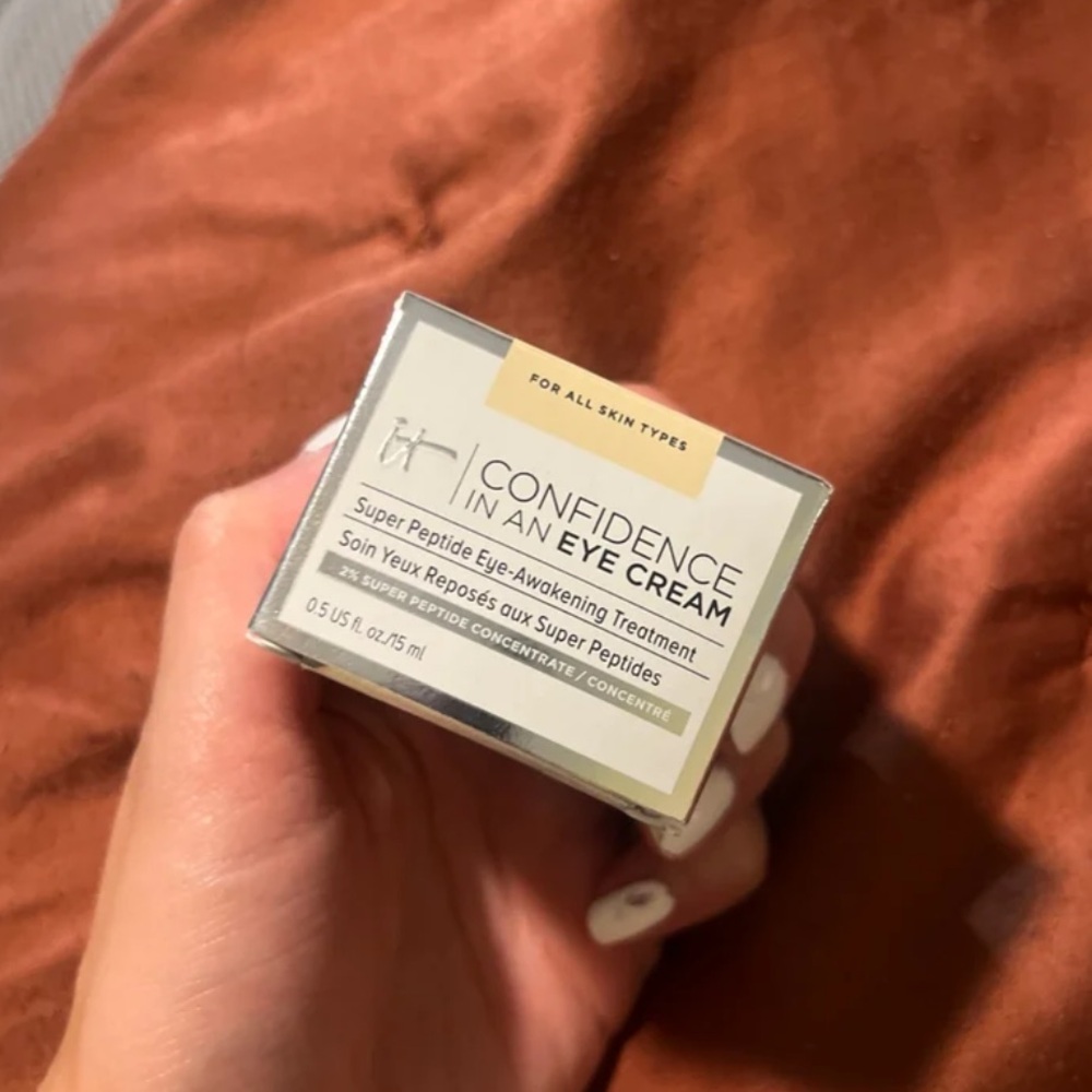 it cosmetics confidence in an eye cream